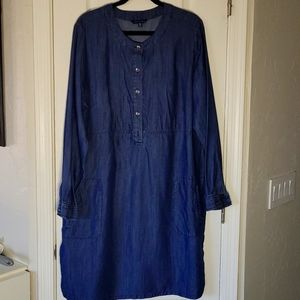 169- Travelsmith Travel easy Tencel Denim style dress Size XL